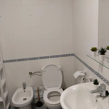 Habitacion Confort En Chamartin Madrid Buitenkant foto